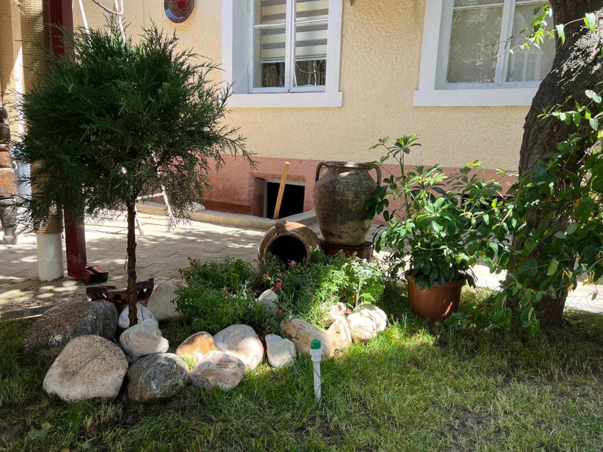 סמרקנד Guest House Han מראה חיצוני תמונה